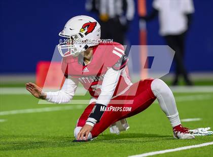 Thumbnail 1 in Kemp vs. Pottsboro (UIL 3A Division I Region II Bi-District) photogallery.
