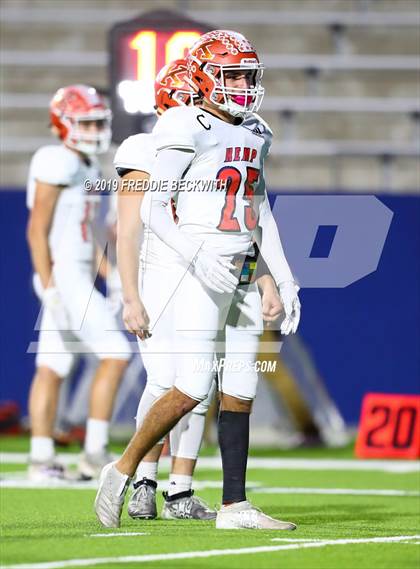 Thumbnail 2 in Kemp vs. Pottsboro (UIL 3A Division I Region II Bi-District) photogallery.