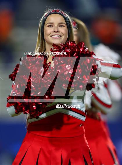 Thumbnail 2 in Kemp vs. Pottsboro (UIL 3A Division I Region II Bi-District) photogallery.