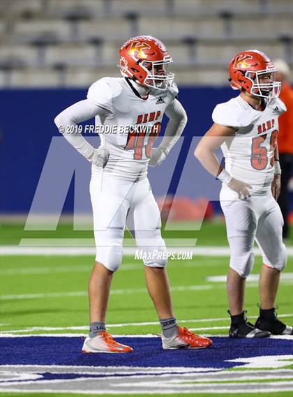 Thumbnail 3 in Kemp vs. Pottsboro (UIL 3A Division I Region II Bi-District) photogallery.