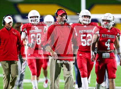 Thumbnail 1 in Kemp vs. Pottsboro (UIL 3A Division I Region II Bi-District) photogallery.
