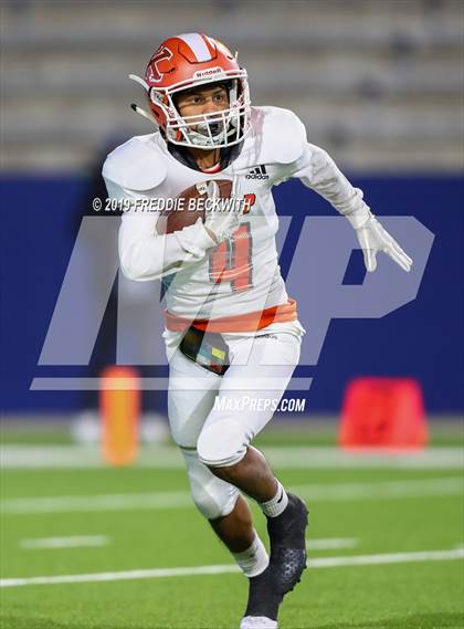 Thumbnail 1 in Kemp vs. Pottsboro (UIL 3A Division I Region II Bi-District) photogallery.