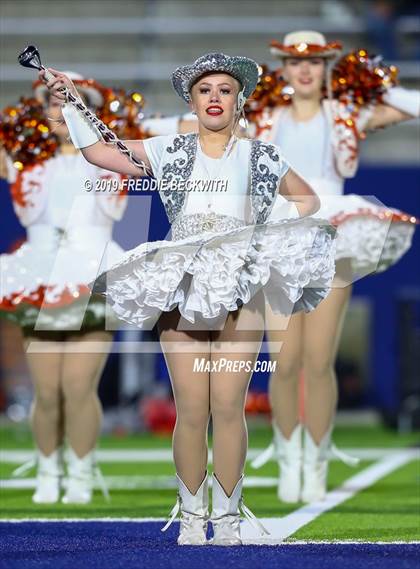 Thumbnail 3 in Kemp vs. Pottsboro (UIL 3A Division I Region II Bi-District) photogallery.