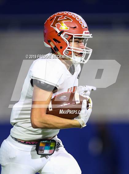 Thumbnail 2 in Kemp vs. Pottsboro (UIL 3A Division I Region II Bi-District) photogallery.