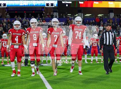 Thumbnail 3 in Kemp vs. Pottsboro (UIL 3A Division I Region II Bi-District) photogallery.