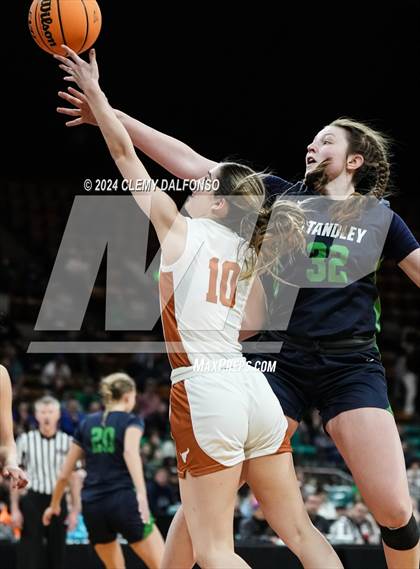 Thumbnail 1 in Mead VS Standley Lake (CHSAA 5A Great 8) photogallery.