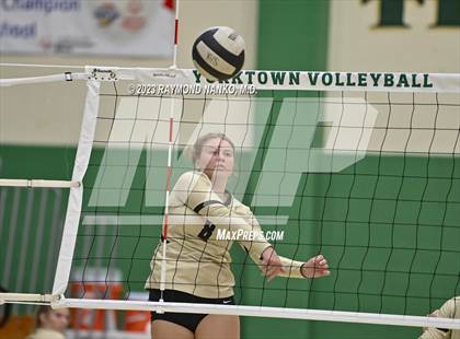 Thumbnail 3 in Shelbyville @ Yorktown photogallery.