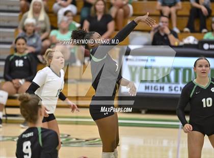 Thumbnail 3 in Shelbyville @ Yorktown photogallery.