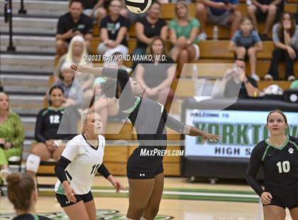 Thumbnail 2 in Shelbyville @ Yorktown photogallery.