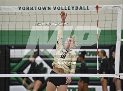 Thumbnail 1 in Shelbyville @ Yorktown photogallery.