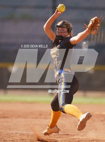 Thumbnail 1 in River Valley @ Kingman photogallery.