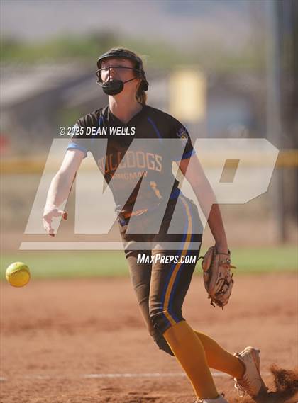Thumbnail 1 in River Valley @ Kingman photogallery.