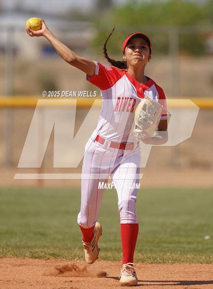 Thumbnail 3 in River Valley @ Kingman photogallery.