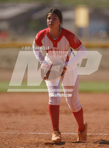 Thumbnail 1 in River Valley @ Kingman photogallery.