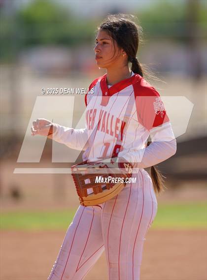 Thumbnail 1 in River Valley @ Kingman photogallery.