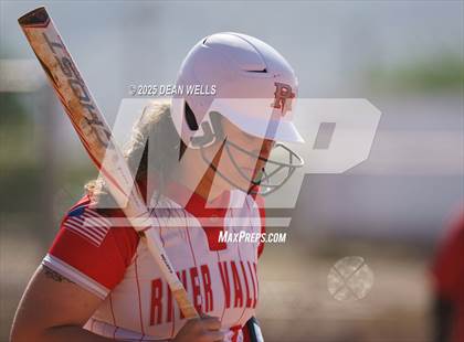 Thumbnail 1 in River Valley @ Kingman photogallery.