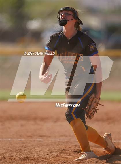 Thumbnail 2 in River Valley @ Kingman photogallery.