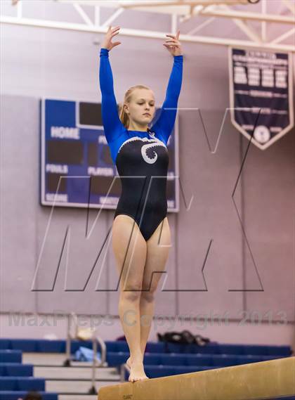 Thumbnail 1 in Multi-Team Meet @ Washington-Lee  photogallery.
