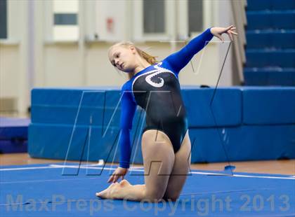 Thumbnail 3 in Multi-Team Meet @ Washington-Lee  photogallery.