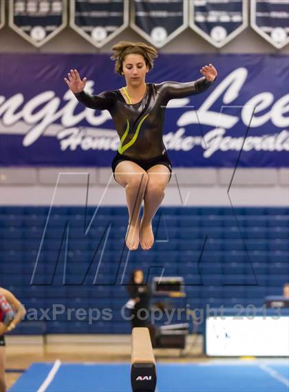 Thumbnail 3 in Multi-Team Meet @ Washington-Lee  photogallery.
