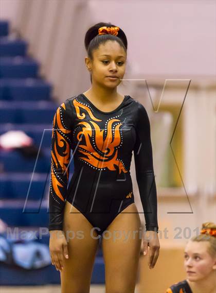 Thumbnail 3 in Multi-Team Meet @ Washington-Lee  photogallery.