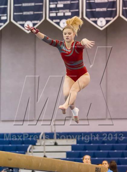 Thumbnail 2 in Multi-Team Meet @ Washington-Lee  photogallery.