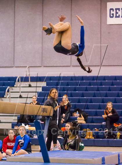 Thumbnail 3 in Multi-Team Meet @ Washington-Lee  photogallery.