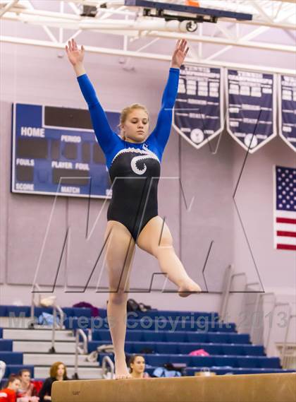 Thumbnail 2 in Multi-Team Meet @ Washington-Lee  photogallery.