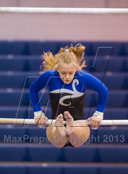 Thumbnail 3 in Multi-Team Meet @ Washington-Lee  photogallery.