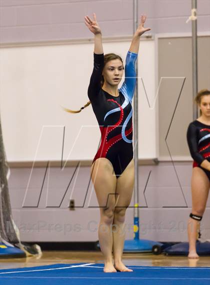 Thumbnail 1 in Multi-Team Meet @ Washington-Lee  photogallery.