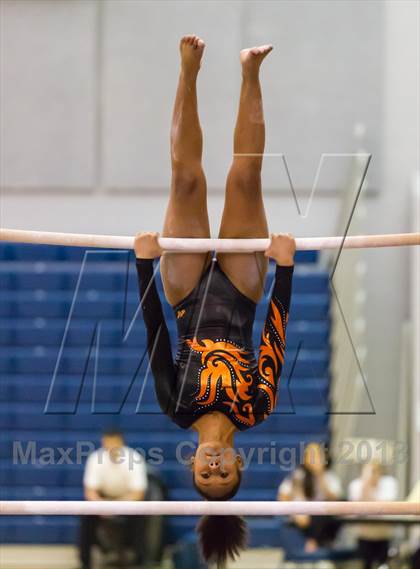 Thumbnail 3 in Multi-Team Meet @ Washington-Lee  photogallery.