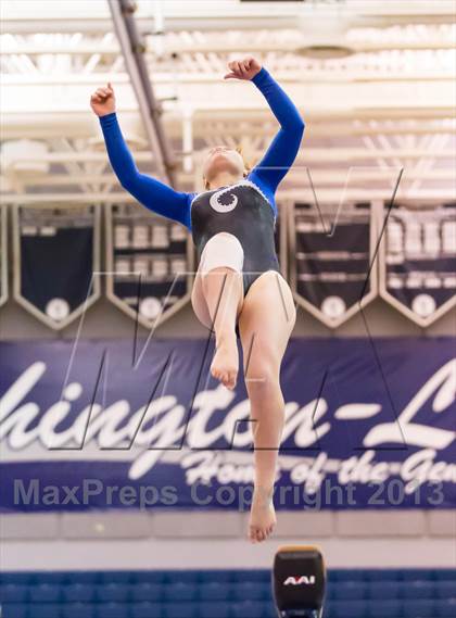 Thumbnail 3 in Multi-Team Meet @ Washington-Lee  photogallery.