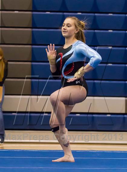 Thumbnail 3 in Multi-Team Meet @ Washington-Lee  photogallery.