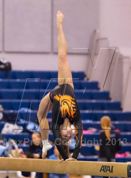Thumbnail 3 in Multi-Team Meet @ Washington-Lee  photogallery.
