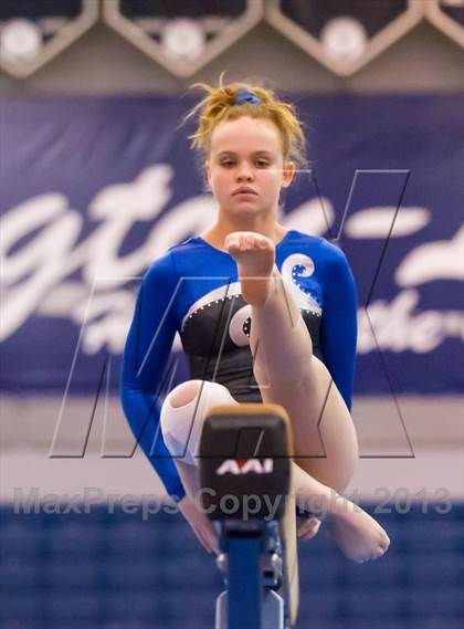 Thumbnail 1 in Multi-Team Meet @ Washington-Lee  photogallery.