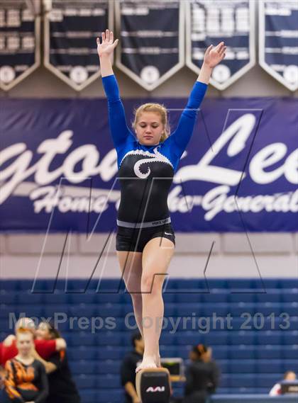 Thumbnail 2 in Multi-Team Meet @ Washington-Lee  photogallery.