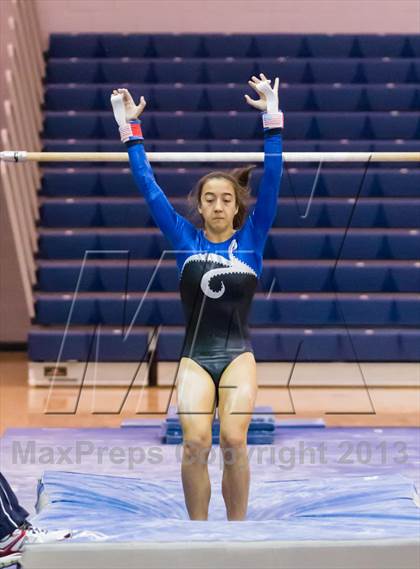 Thumbnail 3 in Multi-Team Meet @ Washington-Lee  photogallery.