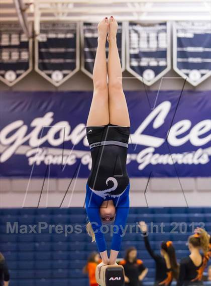 Thumbnail 2 in Multi-Team Meet @ Washington-Lee  photogallery.