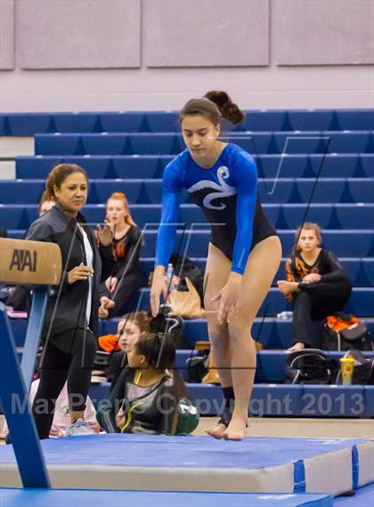 Thumbnail 2 in Multi-Team Meet @ Washington-Lee  photogallery.