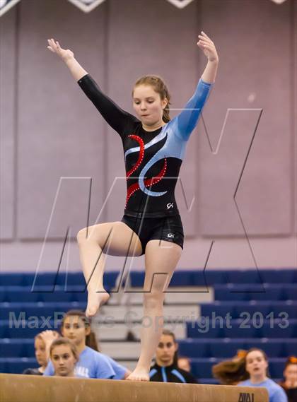 Thumbnail 2 in Multi-Team Meet @ Washington-Lee  photogallery.
