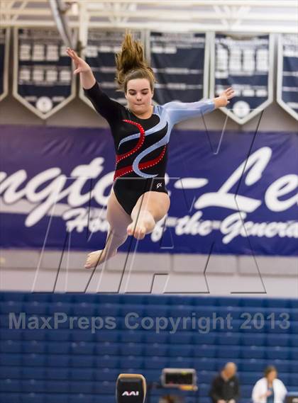 Thumbnail 1 in Multi-Team Meet @ Washington-Lee  photogallery.