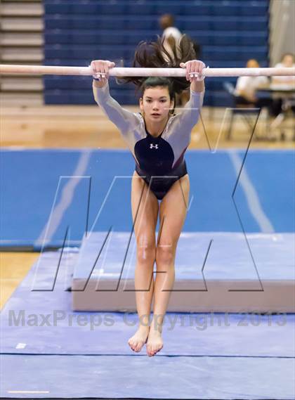 Thumbnail 1 in Multi-Team Meet @ Washington-Lee  photogallery.
