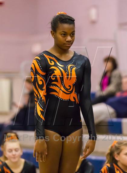 Thumbnail 2 in Multi-Team Meet @ Washington-Lee  photogallery.