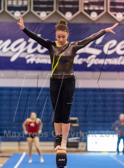 Thumbnail 3 in Multi-Team Meet @ Washington-Lee  photogallery.