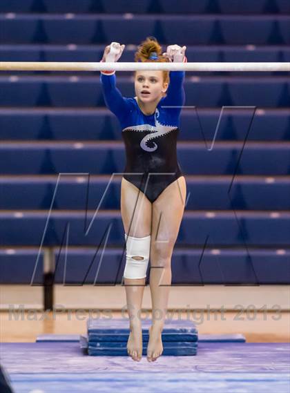 Thumbnail 3 in Multi-Team Meet @ Washington-Lee  photogallery.