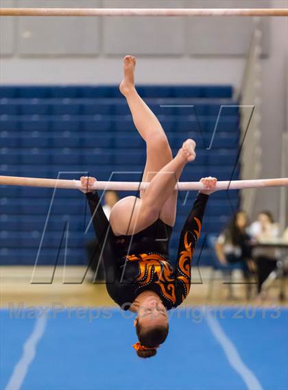 Thumbnail 1 in Multi-Team Meet @ Washington-Lee  photogallery.