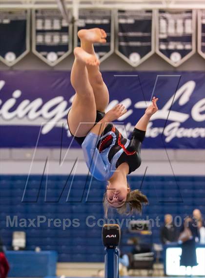 Thumbnail 2 in Multi-Team Meet @ Washington-Lee  photogallery.