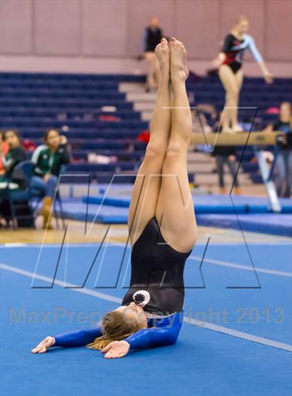 Thumbnail 3 in Multi-Team Meet @ Washington-Lee  photogallery.
