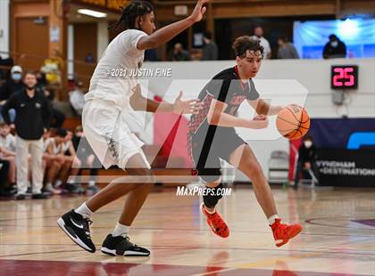 Thumbnail 3 in Lincoln vs. Archbishop Mitty (Torrey Pines Holiday Classic) photogallery.