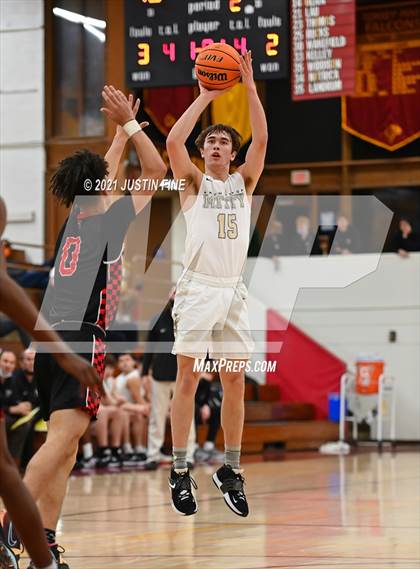 Thumbnail 3 in Lincoln vs. Archbishop Mitty (Torrey Pines Holiday Classic) photogallery.
